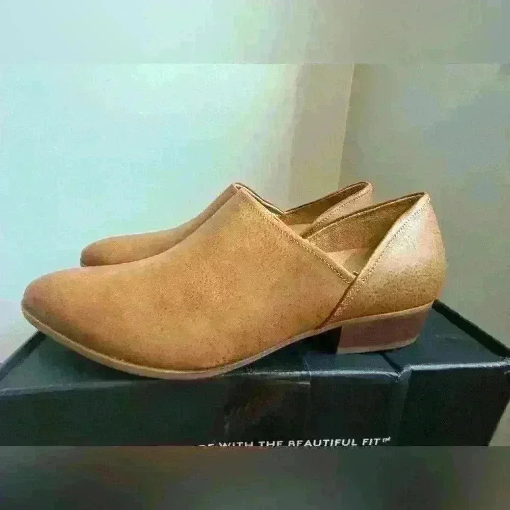 Naturalizer Carlyn Tan Slip-On Pointed Toe Bootie Size 9 Wide - Picture 5 of 9